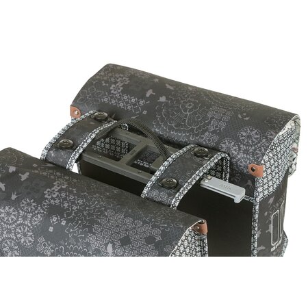 Basil Dubbele Fietstas Bohème MIK 2.0 32L Charcoal