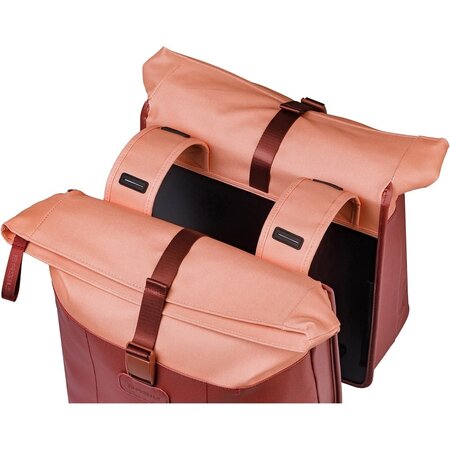 Basil Dubbele Fietstas Vive 28-35L Bordeaux/Roze