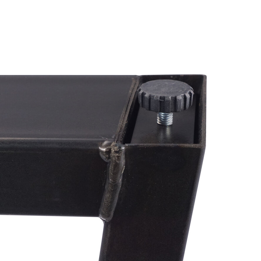 Zwarte trapezium poten (set) - staal / ijzer - 4x10 cm - hoogte: 72 cm - breedte (montageplaat): 78 cm - breedte (onderzijde): 95 cm - tafelpoot metaal zwart gecoat Zwarte trapezium poten (set) - staal / ijzer - 4x10 cm - hoogte: 72 cm - breedte (montageplaat): 78 cm - breedte (onderzijde): 95 cm - tafelpoot metaal zwart gecoat