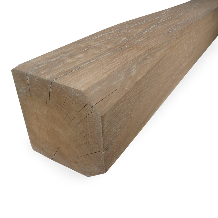Oude eiken balk - 140x140 mm - whitewash - balk voor binnen / beschut buiten - verouderd eikenhout AD 20-25% Oude eiken balk - 140x140 mm - whitewash - balk voor binnen / beschut buiten - verouderd eikenhout AD 20-25%
