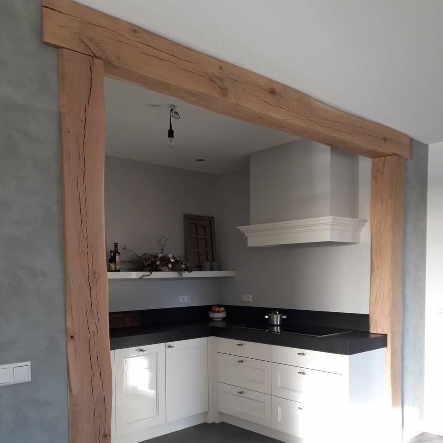 Oude eiken balk - 40x190 mm - geborsteld - balk voor buiten - verouderd eikenhout AD 20-25% Oude eiken balk - 40x190 mm - geborsteld - balk voor buiten - verouderd eikenhout AD 20-25%
