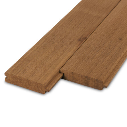Thermo ayous vellingdeel - 21x135 mm - geschaafd - mes en groef plank - thermisch gemodificeerd ayous hout KD 8-12%
