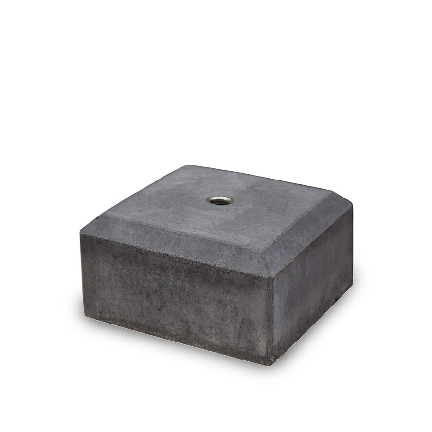 Beton poer laag model - 18x18 cm - antraciet - 10 cm hoog - M20 Beton poer laag model - 18x18 cm - antraciet - 10 cm hoog - M20