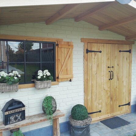 Eiken plank - 25x140 mm - geschaafd - plank voor buiten - eikenhout AD 20-25% Eiken plank - 25x140 mm - geschaafd - plank voor buiten - eikenhout AD 20-25%