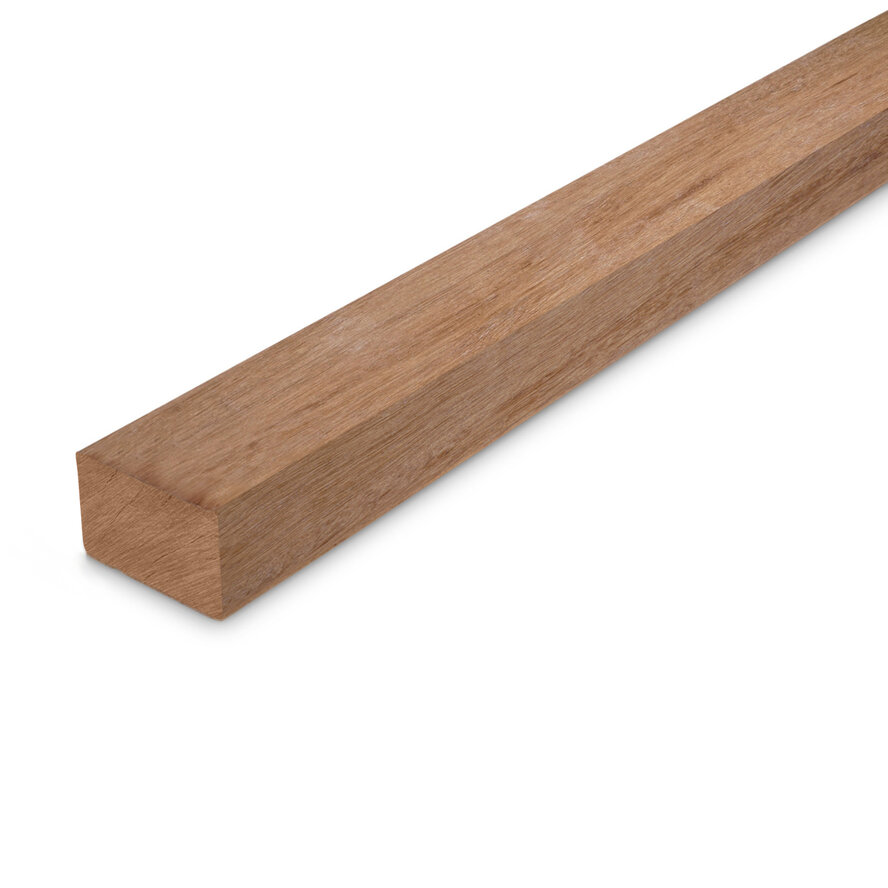 Keruing balk - 44x68 mm - geschaafd - balk voor buiten - keruing hardhout KD 18-20% Keruing balk - 44x68 mm - geschaafd - balk voor buiten - keruing hardhout KD 18-20%