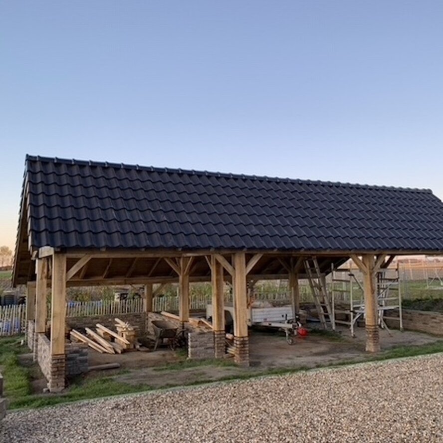 Eiken balk - 100x200 mm - fijnbezaagd / ruw - balk voor buiten - eikenhout AD 20-25% Eiken balk - 100x200 mm - fijnbezaagd / ruw - balk voor buiten - eikenhout AD 20-25%