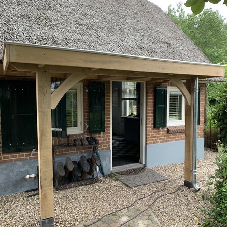 Eiken balk - 100x200 mm - fijnbezaagd / ruw - balk voor buiten - eikenhout AD 20-25%