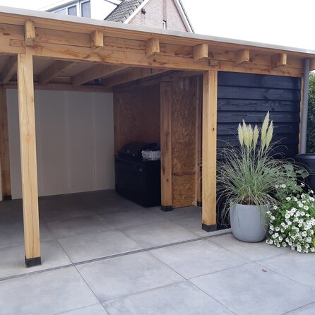 Eiken balk - 100x150 mm - fijnbezaagd / ruw - balk voor buiten - eikenhout AD 20-25%