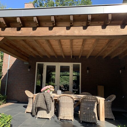 Eiken vellingdeel - 18x120 mm - geschaafd - mes en groef plank - eikenhout KD 18-20% Eiken vellingdeel - 18x120 mm - geschaafd - mes en groef plank - eikenhout KD 18-20%