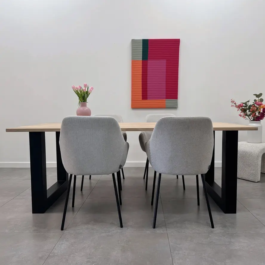 Zwarte U-poten (set) - staal / ijzer - 10x10 cm - hoogte: 72 cm - breedte (montageplaat): 78 cm - tafelpoot metaal zwart gecoat Zwarte U-poten (set) - staal / ijzer - 10x10 cm - hoogte: 72 cm - breedte (montageplaat): 78 cm - tafelpoot metaal zwart gecoat
