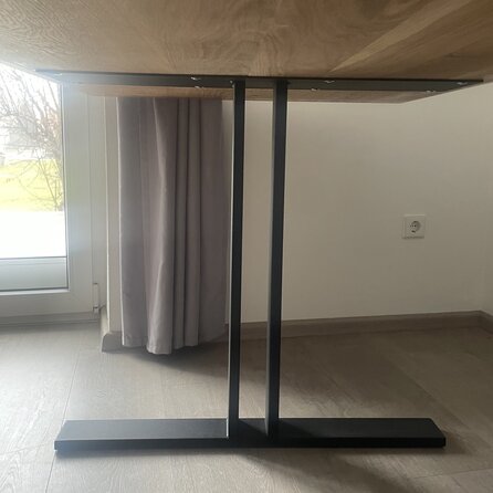 Zwarte T-poten (set) - staal / ijzer - 2x8 cm - hoogte: 72 cm - breedte (montageplaat): 78 cm - tafelpoot metaal zwart gecoat