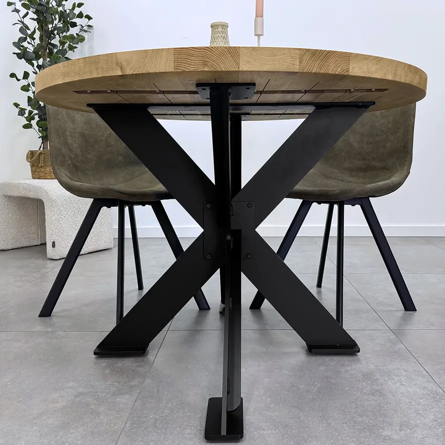 Zwart dubbele x tafelonderstel (3-delig) - staal / ijzer - 1 cm massief - afmeting: 78x90 cm (montageplaat) - hoogte: 72 cm - centrale kruispoot metaal zwart gecoat Zwart dubbele x tafelonderstel (3-delig) - staal / ijzer - 1 cm massief - afmeting: 78x90 cm (montageplaat) - hoogte: 72 cm - centrale kruispoot metaal zwart gecoat