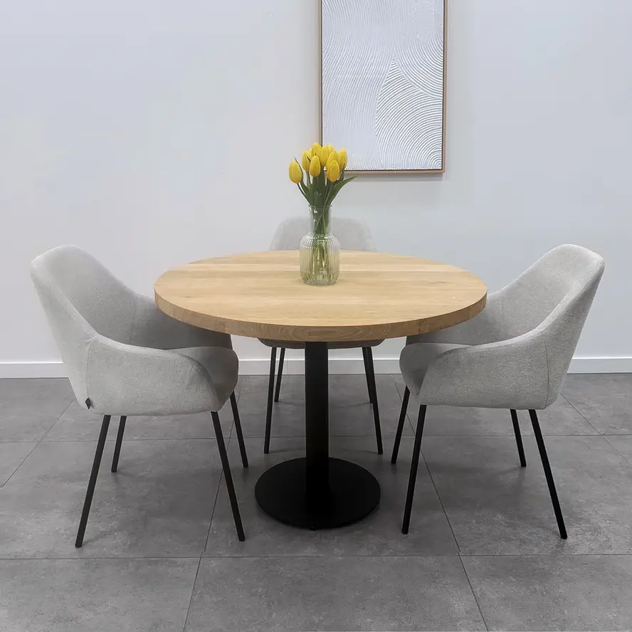 Gietijzeren (horeca)tafel onderstel vierkant zwart - op voet - diameter 8 cm - 72 cm hoog - diameter 43 cm (voet)plaatafmeting - Zwart gecoat (fijnstructuur) Gietijzeren (horeca)tafel onderstel vierkant zwart - op voet - diameter 8 cm - 72 cm hoog - diameter 43 cm (voet)plaatafmeting - Zwart gecoat (fijnstructuur)