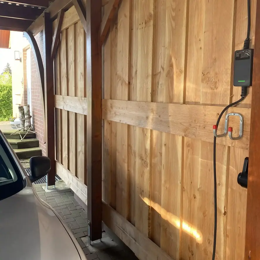 Douglas plank - 28x245 mm - fijnbezaagd / ruw - plank voor buiten - douglashout AD 20-25% Douglas plank - 28x245 mm - fijnbezaagd / ruw - plank voor buiten - douglashout AD 20-25%