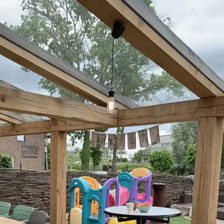 Eiken balk - 200x200 mm - fijnbezaagd / ruw - balk voor buiten - eikenhout AD 20-25%