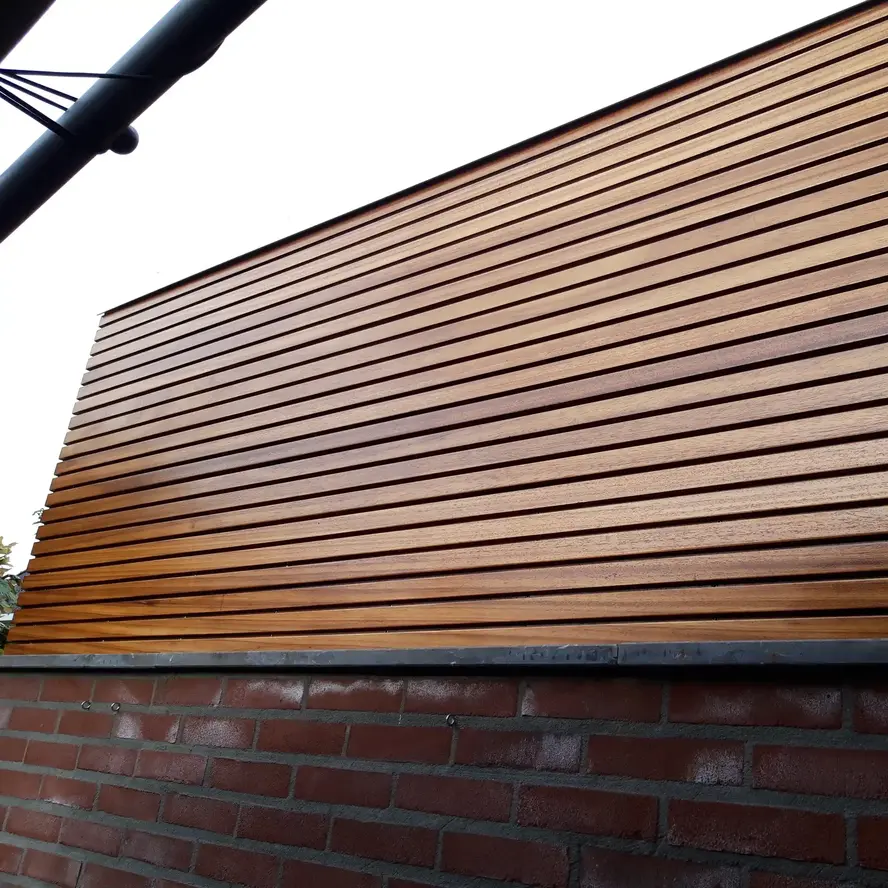 Thermo ayous Deens rabat - 21x125 mm - geschaafd - deensrabat - thermisch gemodificeerd ayous hout KD 8-12% Thermo ayous Deens rabat - 21x125 mm - geschaafd - deensrabat - thermisch gemodificeerd ayous hout KD 8-12%