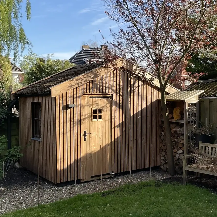 Douglas balk - 45x90 mm - geschaafd - balk voor buiten - douglashout KD 18-20% Douglas balk - 45x90 mm - geschaafd - balk voor buiten - douglashout KD 18-20%