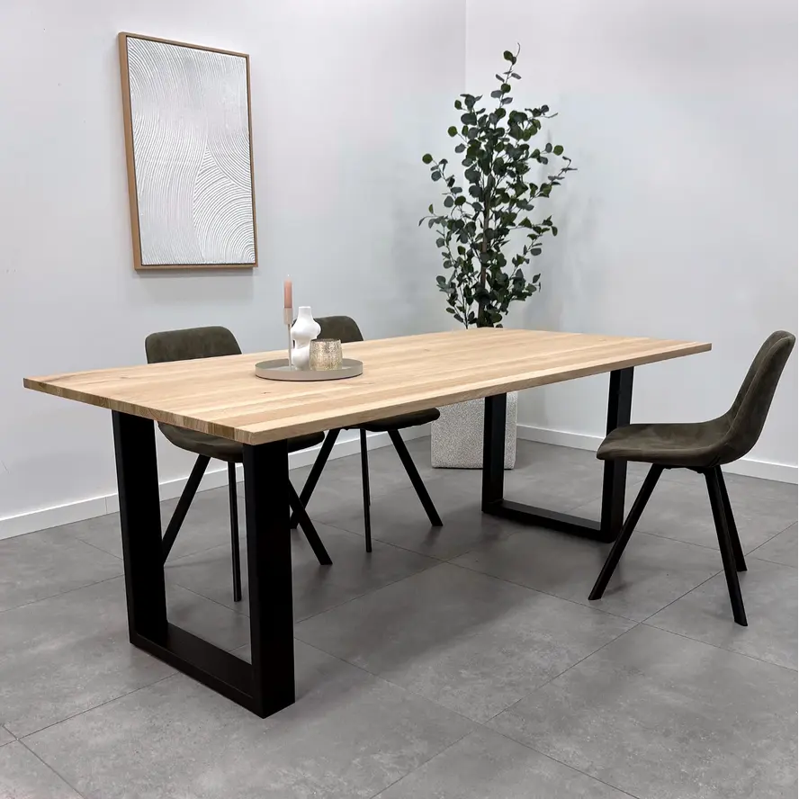 Zwarte U-poten (set) - staal / ijzer - 4x10 cm - hoogte: 72 cm - breedte (montageplaat): 60 cm - tafelpoot metaal zwart gecoat Zwarte U-poten (set) - staal / ijzer - 4x10 cm - hoogte: 72 cm - breedte (montageplaat): 60 cm - tafelpoot metaal zwart gecoat
