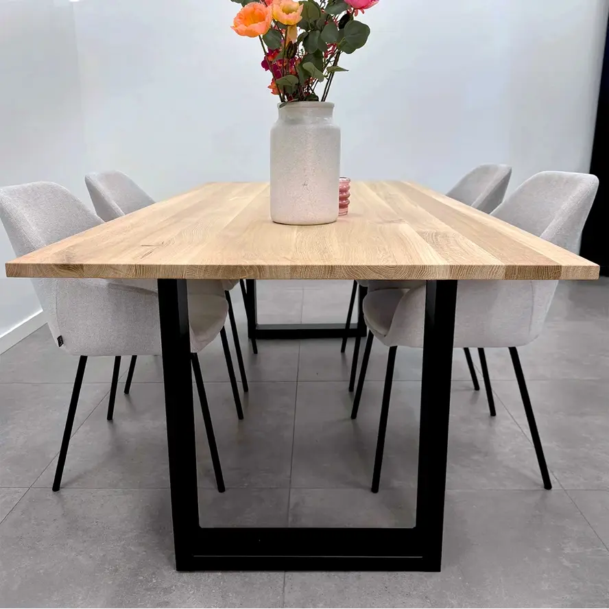 Zwarte U-poten (set) - staal / ijzer - 4x10 cm - hoogte: 72 cm - breedte (montageplaat): 60 cm - tafelpoot metaal zwart gecoat Zwarte U-poten (set) - staal / ijzer - 4x10 cm - hoogte: 72 cm - breedte (montageplaat): 60 cm - tafelpoot metaal zwart gecoat