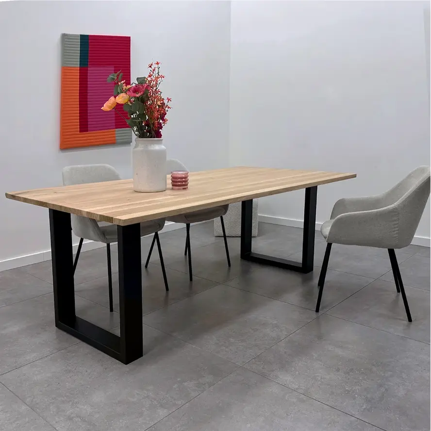 Zwarte U-poten (set) - staal / ijzer - 4x10 cm - hoogte: 72 cm - breedte (montageplaat): 60 cm - tafelpoot metaal zwart gecoat Zwarte U-poten (set) - staal / ijzer - 4x10 cm - hoogte: 72 cm - breedte (montageplaat): 60 cm - tafelpoot metaal zwart gecoat