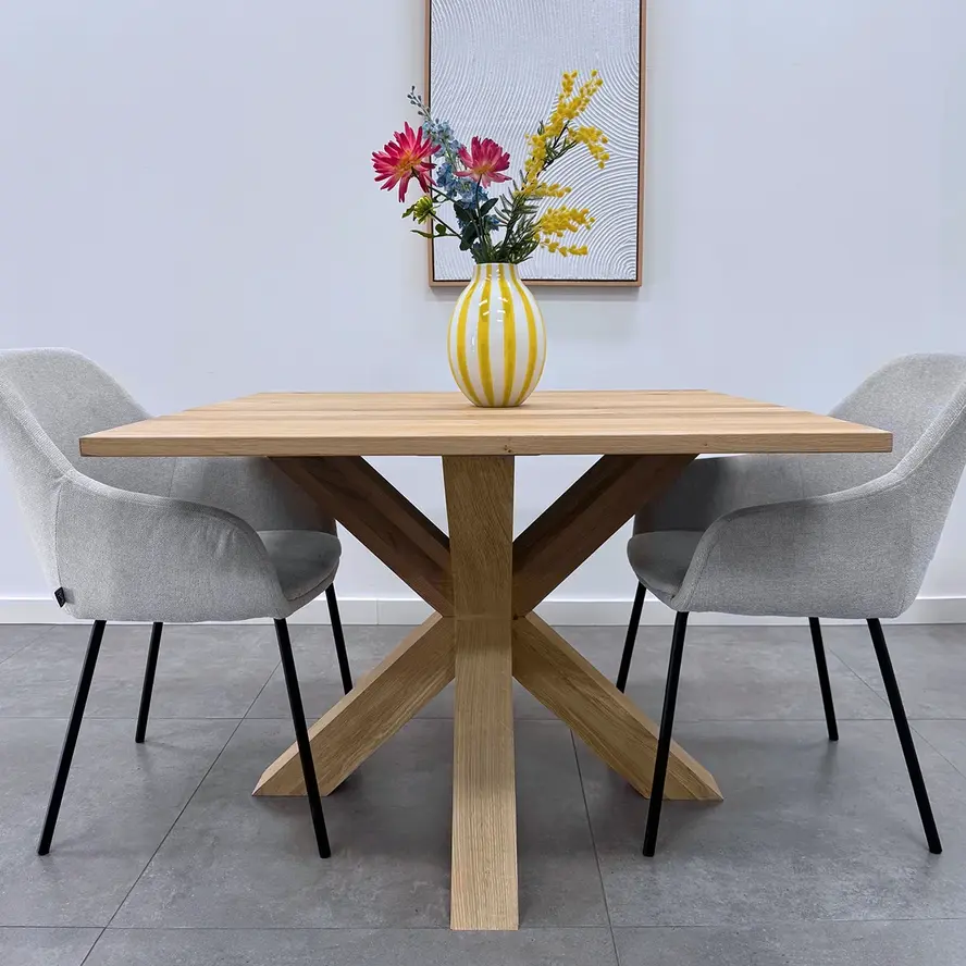 Eiken dubbele kruispoot 10x10 cm - 72 cm hoog - 90x90 cm - Rustiek licht geborsteld - Dubbele X tafelpoot - 12% KD Europees eikenhout Eiken dubbele kruispoot 10x10 cm - 72 cm hoog - 90x90 cm - Rustiek licht geborsteld - Dubbele X tafelpoot - 12% KD Europees eikenhout