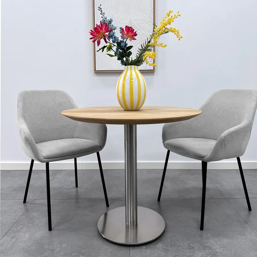 Gietijzeren (horeca)tafel onderstel rond RVS look - op voet - diameter 8 cm - 72 cm hoog - diameter 43 cm (voet)plaatafmeting - RVS look (glad) gecoat Gietijzeren (horeca)tafel onderstel rond RVS look - op voet - diameter 8 cm - 72 cm hoog - diameter 43 cm (voet)plaatafmeting - RVS look (glad) gecoat