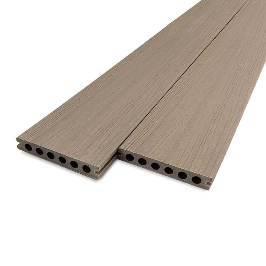 Composiet vlonderplank - hol (niet massief) - vergrijsd hout look - 23x138 mm - 1 zijde geschaafd / 1 zijde geborsteld (optiek) - terrasplank met blinde bevestiging - houtcomposiet Composiet vlonderplank - hol (niet massief) - vergrijsd hout look - 23x138 mm - 1 zijde geschaafd / 1 zijde geborsteld (optiek) - terrasplank met blinde bevestiging - houtcomposiet