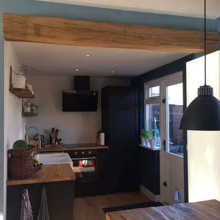 Oude eiken balk - 90x90 mm - gerookt - balk voor binnen / beschut buiten - verouderd eikenhout AD 20-25%