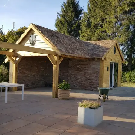 Eiken balk - 200x200 mm - fijnbezaagd / ruw - balk voor buiten - eikenhout AD 20-25%