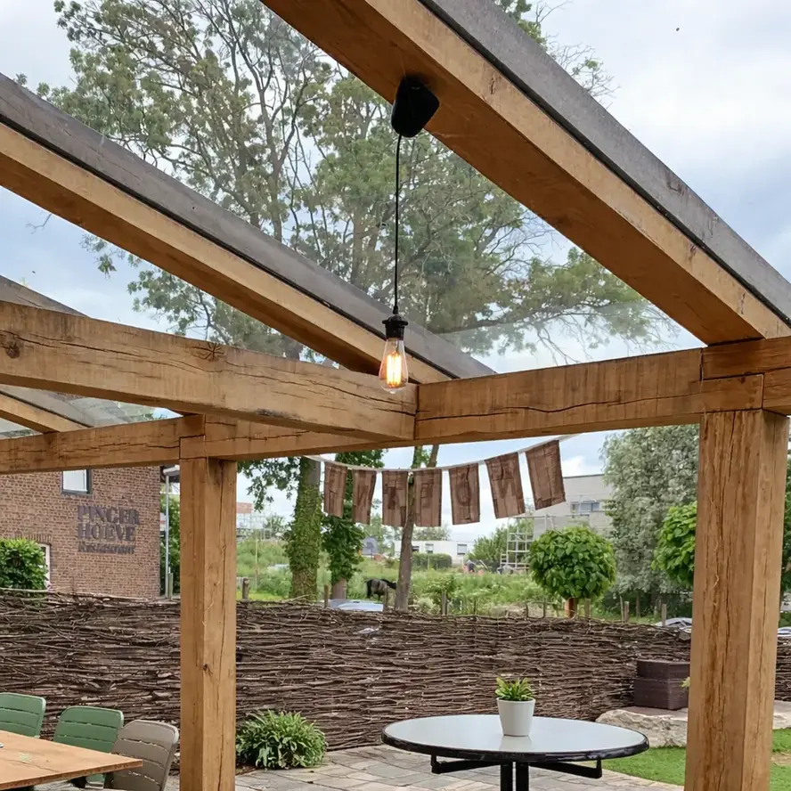 Eiken balk - 200x200 mm - fijnbezaagd / ruw - balk voor buiten - eikenhout AD 20-25% Eiken balk - 200x200 mm - fijnbezaagd / ruw - balk voor buiten - eikenhout AD 20-25%