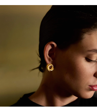 Adorn Golden Earring / KNOT Large Adorn Golden Earring / KNOT Large