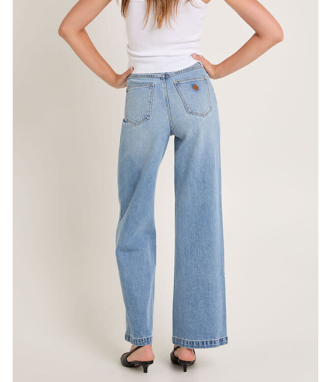 Abrand 94 Wide Liv / size 25