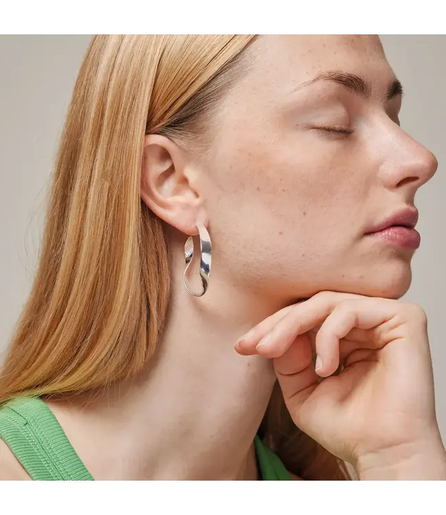 Enamel Hoops, Scarlet Large / silver  / 38 mm