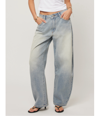 Abrand 95 Mid Barrel Jean Alexis / size 31