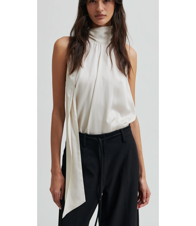 Second Female Kura Top