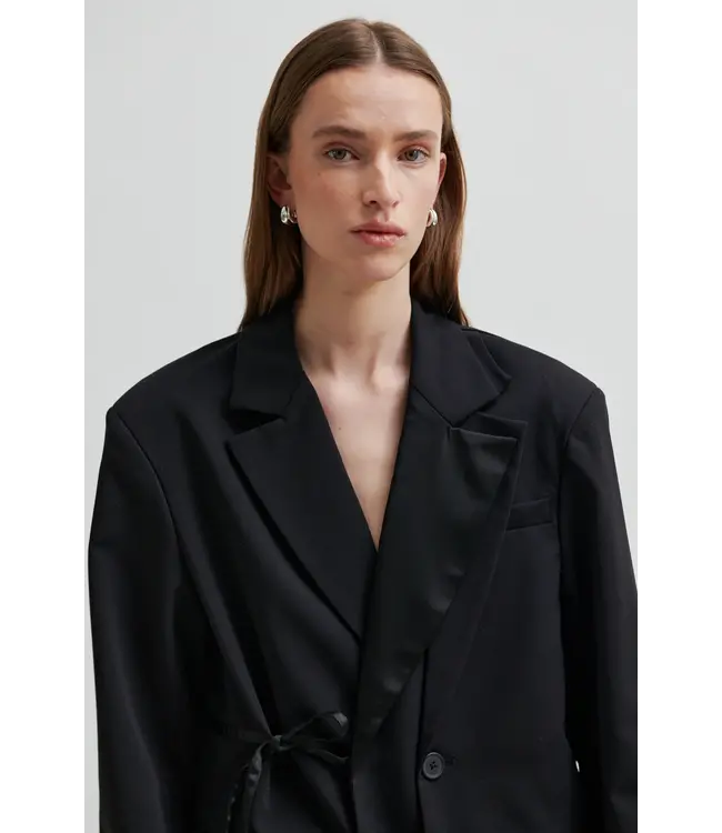 Second Female Drink Blazer