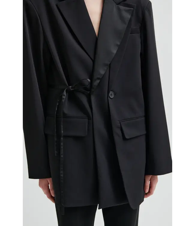 Second Female Drink Blazer