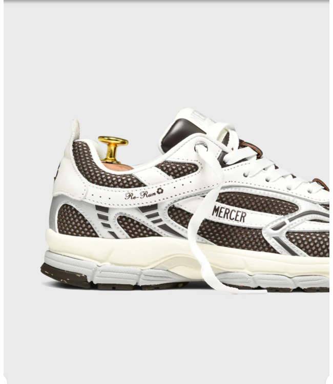 Mercer Amsterdam The Re-Run White Silver / size 37