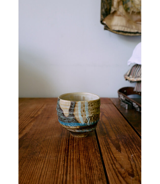 HKliving Artist ceramics: coffee cups scratched