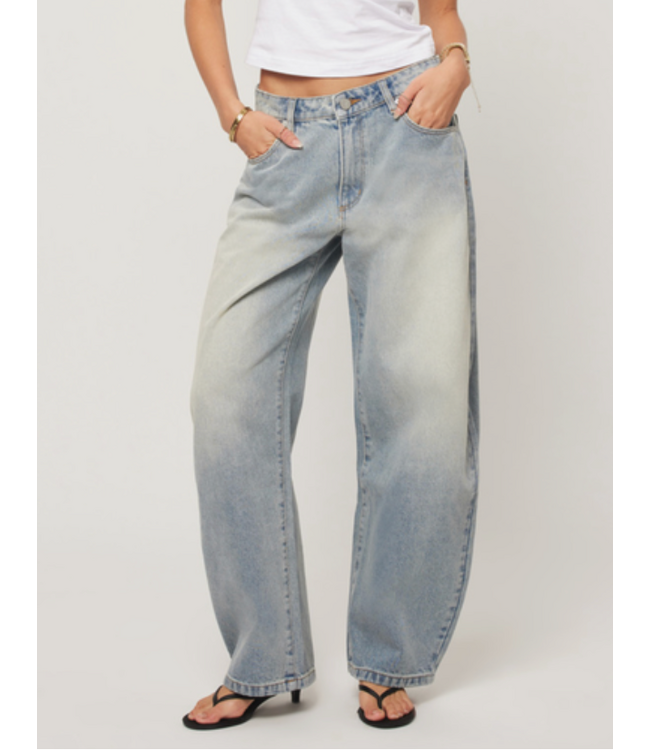 Abrand 95 Mid Barrel Jean Alexis / size 31