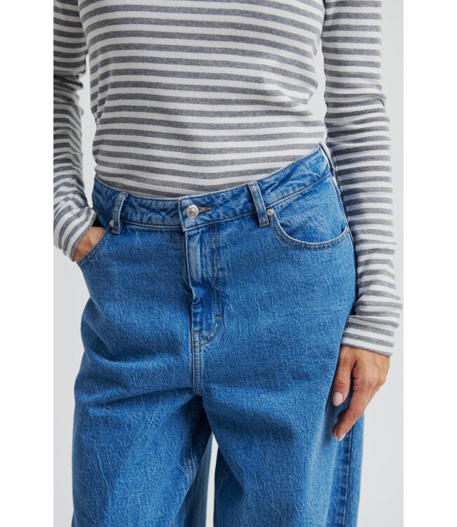 Second Female Belton barrel denim jeans