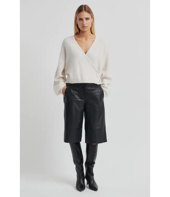 Second Female Gabby wrap knit / size L