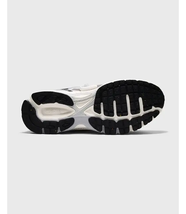 Mercer Amsterdam The Re-Run White Silver / size 38