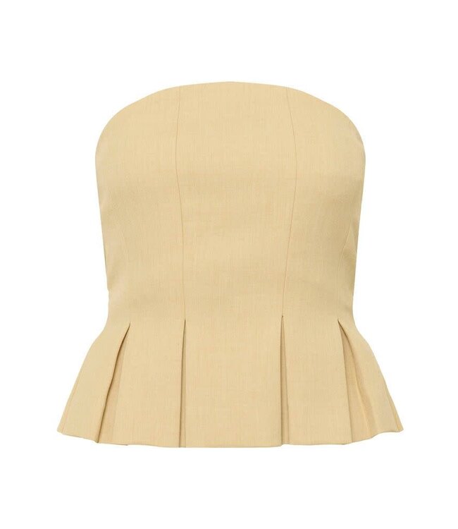 Gestuz Stacy corsage