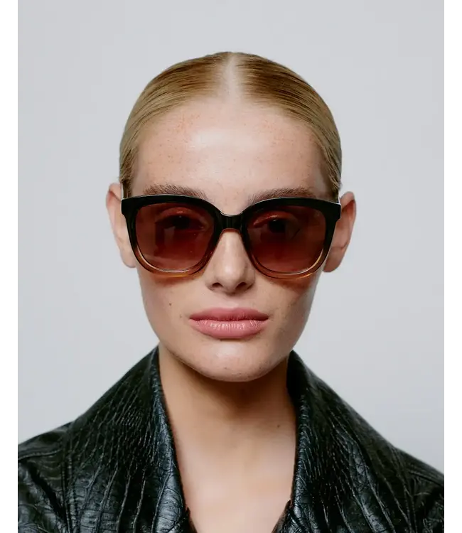 A.Kjaerbede Billy - Black/Brown Transparent