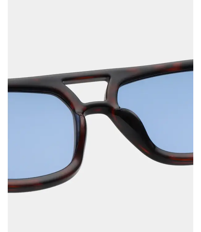 A.Kjaerbede Kaya - Demi Tortoise (blue lens)