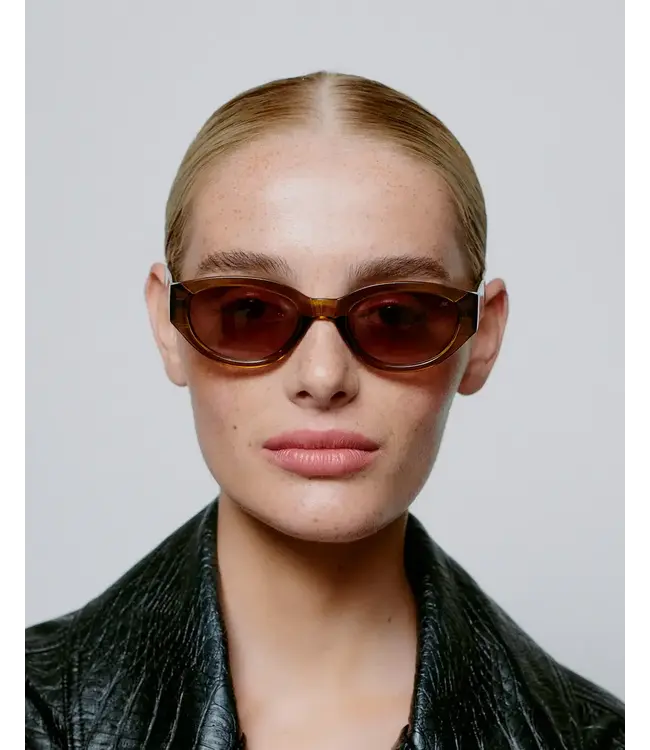 A.Kjaerbede Winnie - Smoke transparent