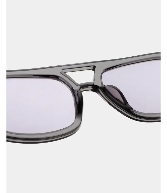 A.Kjaerbede Kaya - Grey Transparent