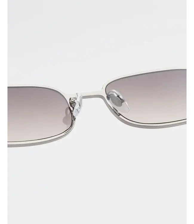 A.Kjaerbede Noah - Silver Striped Horn