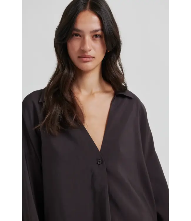 Second Female Timeline Blouse